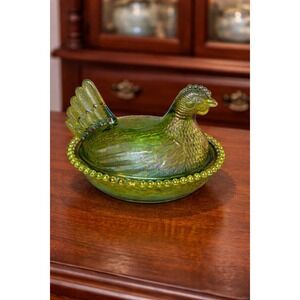 Indiana Glass Hen on Nest  Carnival  Iridescent Lime Green 7643 Farmhouse Decor
